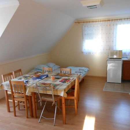 Apartmán Kustanygyongye Vendeghaz Kehidakustány Exteriér fotografie