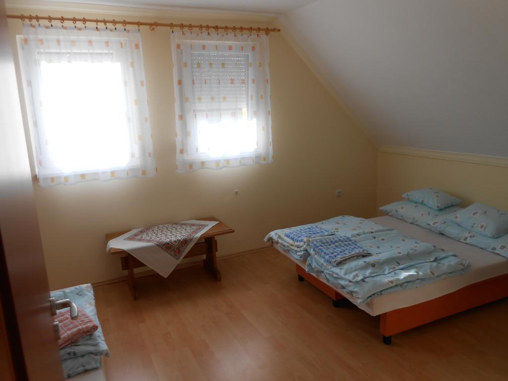 Apartmán Kustanygyongye Vendeghaz Kehidakustány Exteriér fotografie